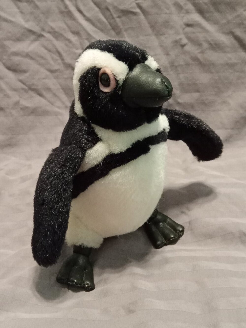 Vintage 1997 National Geographic Society Stuffed Plush African Penguin